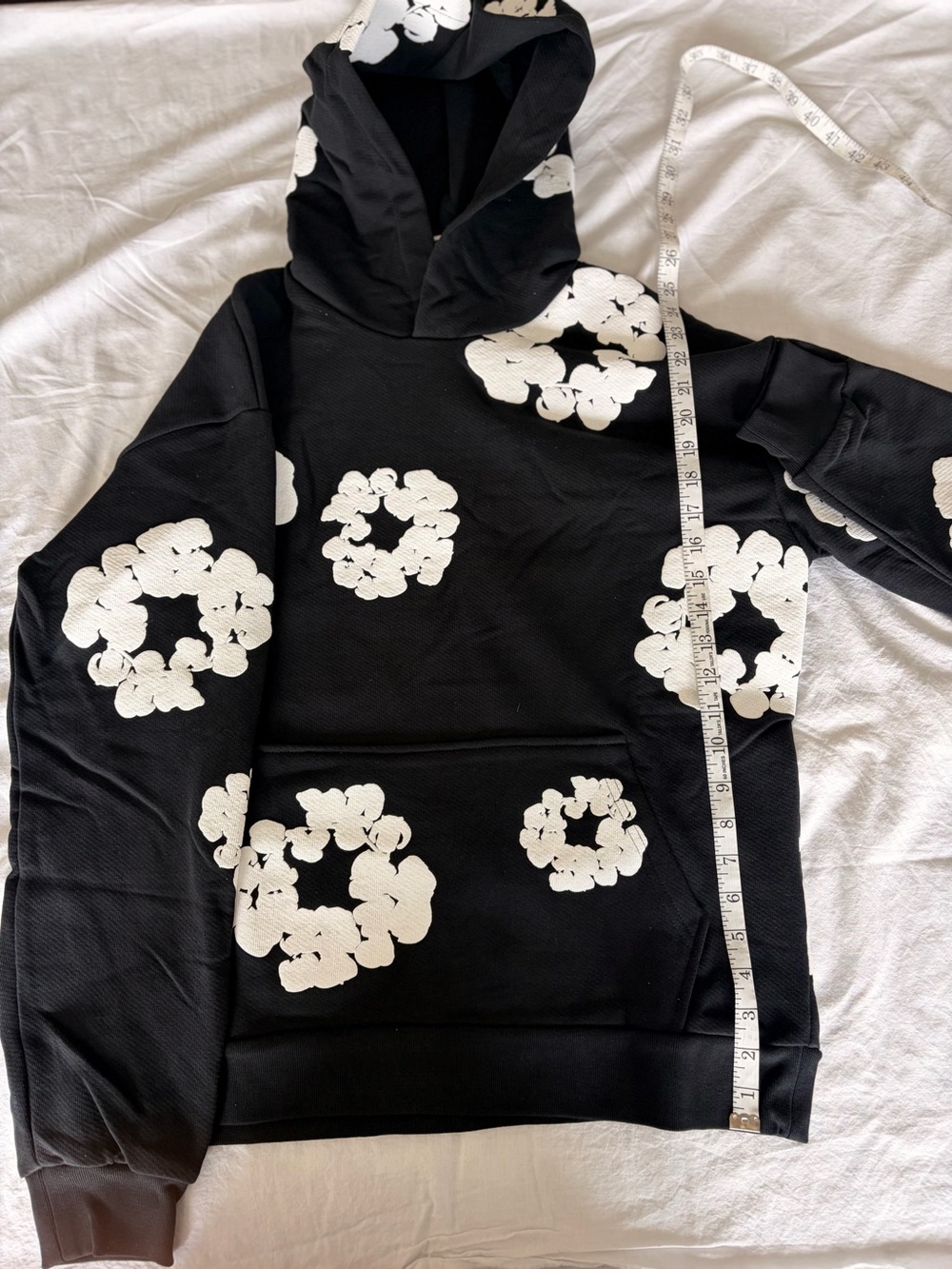 Black Floral Graphic Hoodie - Men's Black Denim Tears - Picture 2 of 7